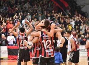 Central prolongó su gran presente y derrotó a Centenario en el “José María Bértora”