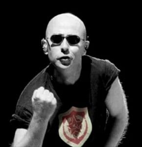 La cuenta oficial del Indio Solari desmintió que el músico haya sufrido un ACV: se está haciendo chequeos